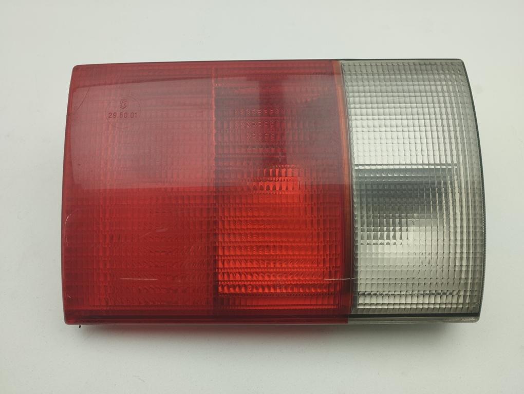 фонарь крышки багажника левый Audi 80 B4 1992, 2.0 л., бензин, МКПП, серый, седан, 8A094509J