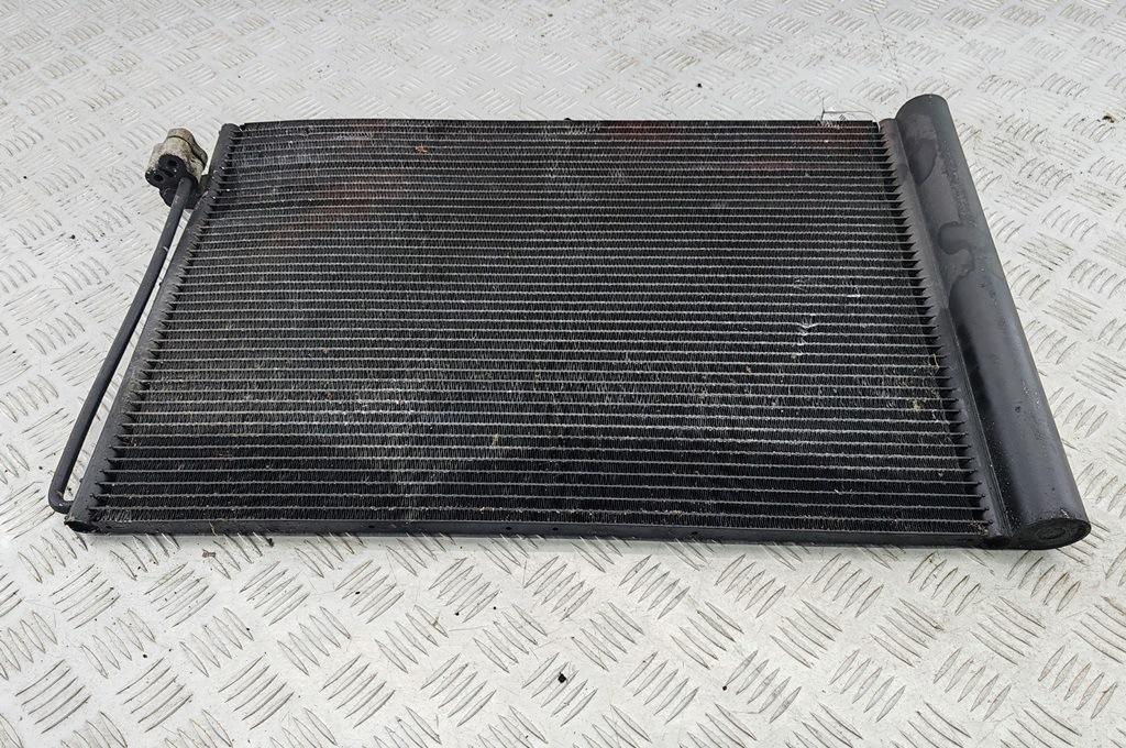 радиатор кондиционера BMW 7 серия E65/E66/E67 2003, 4.4 л., бензин, АКПП, серый, седан, 9122825 - фото №1
