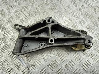 кронштейн гидроусилителя Audi 80 B4 1992, 2.0 л., бензин, МКПП, серый, седан, 053145515, 048145387A, 026145385A
