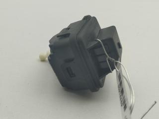 корректор фар Audi A6 C5 1998, 2.4 л., бензин, АКПП, чёрный, универсал, 8L0941295