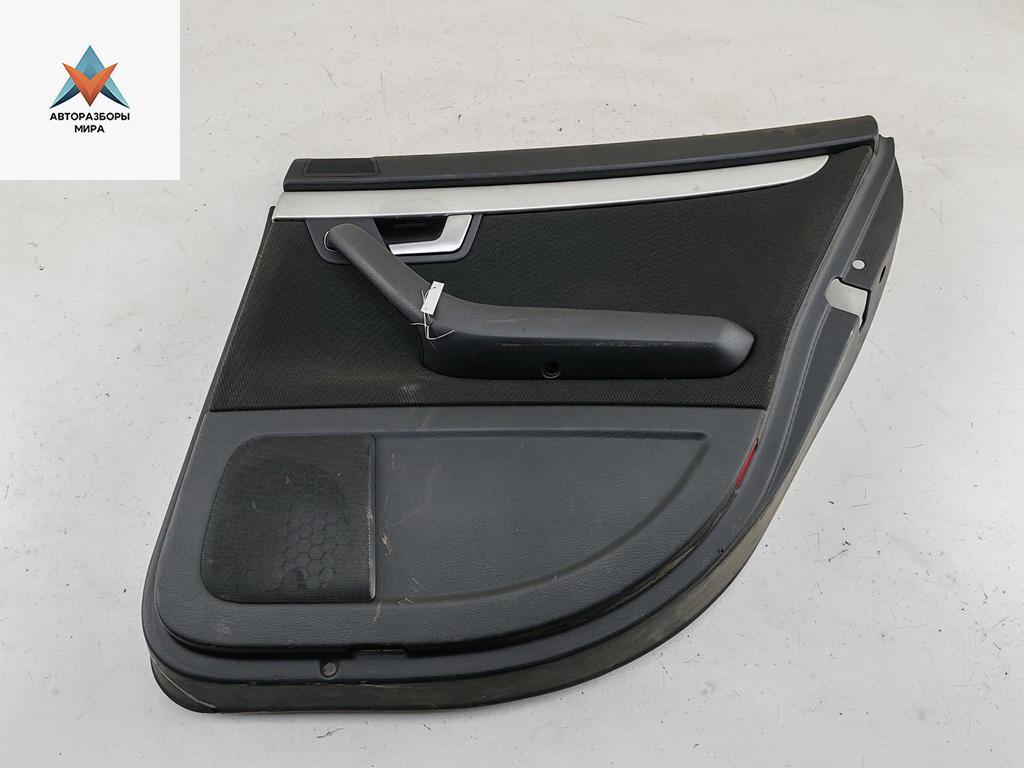 обшивка двери задняя правая Audi A4 B7 2007, 2.0 л., дизель, МКПП, чёрный, универсал, 8E0867306 - фото №1