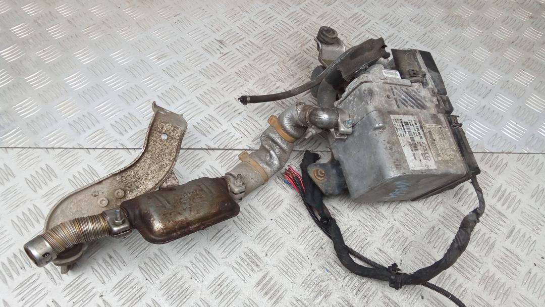 автономный отопитель (Webasto) Audi A8 D3/4E 2004, 3.0 л., дизель, АКПП, седан, 4E0815071E - фото №1