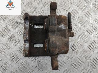 суппорт передний правый Mitsubishi Outlander 1 поколение 2004, 2.0 л., бензин, МКПП, чёрный, внедорожник 5 дв.