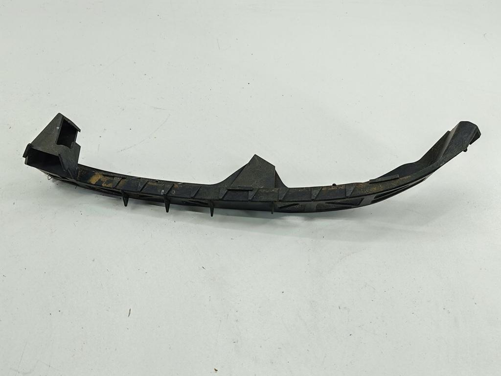 крепление фары левой Mazda 3 BK 2003, 1.6 л., бензин, МКПП, серый, хетчбэк 5 дв., BP4K50161