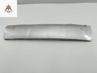 Молдинг крышки (двери) багажника Toyota Yaris Verso 2001, 1.3 л., бензин, МКПП, серый, минивэн, 5261552020