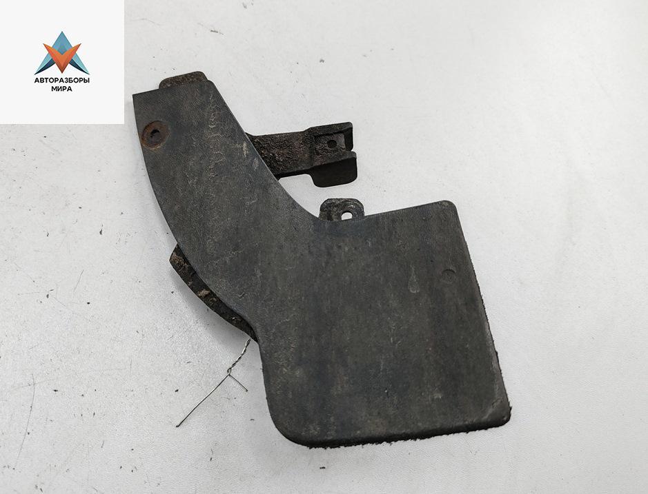 заглушка порога Volkswagen Passat B6 2009, 2.0 л., дизель, АКПП, серый, универсал, 3C0354855C - фото №1