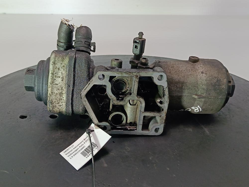 корпус масляного фильтра Volkswagen Polo 4 поколение 2003, цвет, 045115389C - фото №1