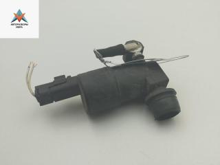 насос (моторчик) омывателя стекла Citroen C5 1 поколение 2003, серый, хетчбэк 5 дв., 9641553880