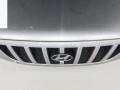 капот Hyundai Terracan 1 поколение 2001, 2.9 л., дизель, МКПП, серый, внедорожник 5 дв. - фото №2