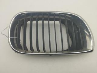 решетка радиатора BMW 3 E46 2002, чёрный, седан, 7030550