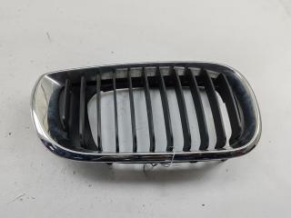 решетка радиатора BMW 3 E46 2002, серый, седан, 7030550