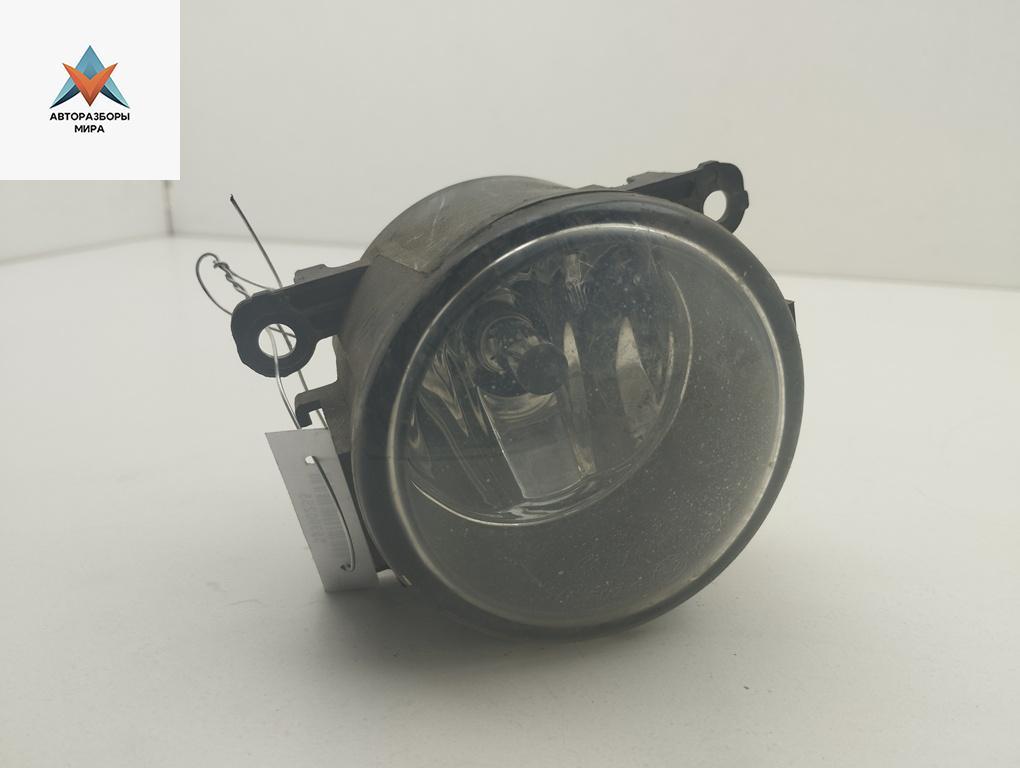 фара противотуманная правая Renault Megane 3 поколение 2009, 1.4 л., бензин, МКПП, белый, хетчбэк 5 дв., 8200074008 - фото №1