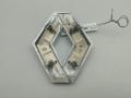 эмблема Renault Scenic 2 поколение 2003, 2.0 л., бензин, АКПП, серый, минивэн, 8200145816 - фото №2