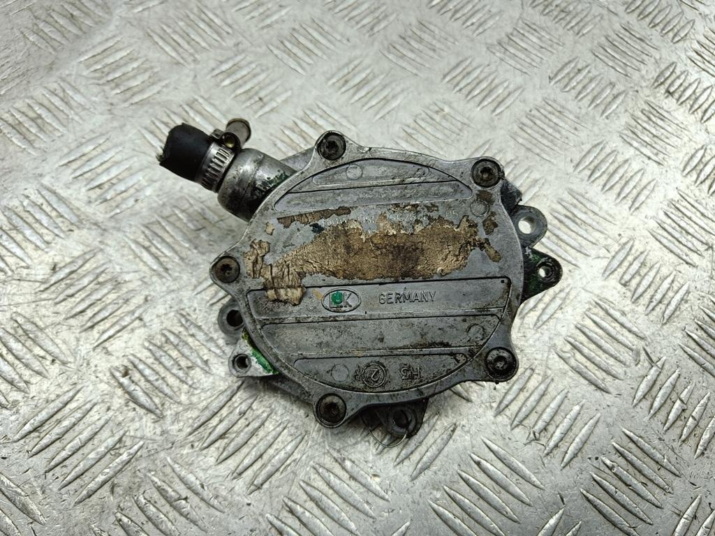 насос вакуумный BMW 3 E46 2002, 2.0 л., бензин, МКПП, чёрный, седан, 7502656