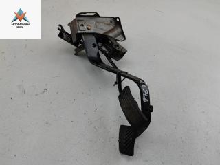 узел педальный (блок педалей) Mitsubishi Outlander 1 поколение 2004, 2.0 л., бензин, МКПП, чёрный, внедорожник 5 дв.