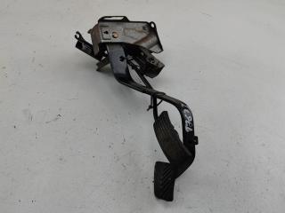 узел педальный (блок педалей) Mitsubishi Outlander 1 поколение 2004, 2.0 л., бензин, МКПП, чёрный, внедорожник 5 дв.