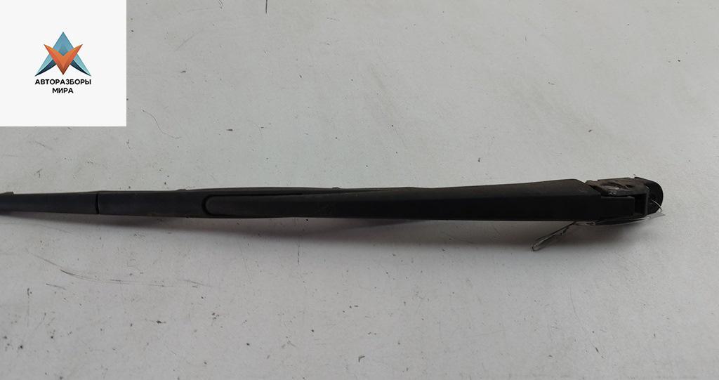 Щеткодержатель (поводок стеклоочистителя) задний Subaru Legacy 4 поколение 2006, 2.5 л., бензин, АКПП, чёрный, универсал - фото №1