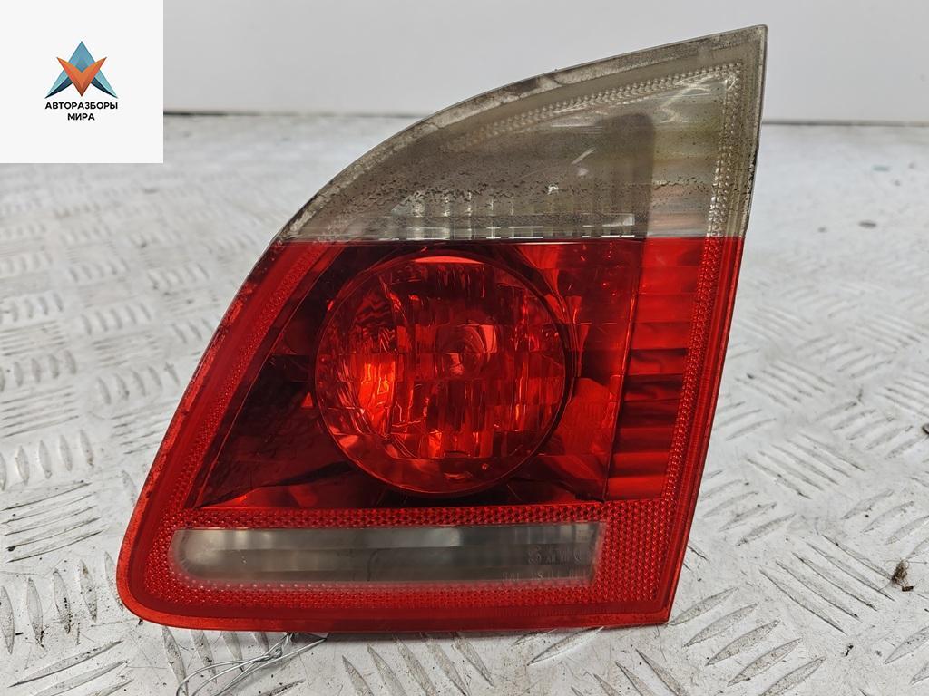 фонарь крышки багажника правый BMW 5 серия E60/E61 2005, 2.5 л., бензин, МКПП, чёрный, универсал, 6925894 - фото №1