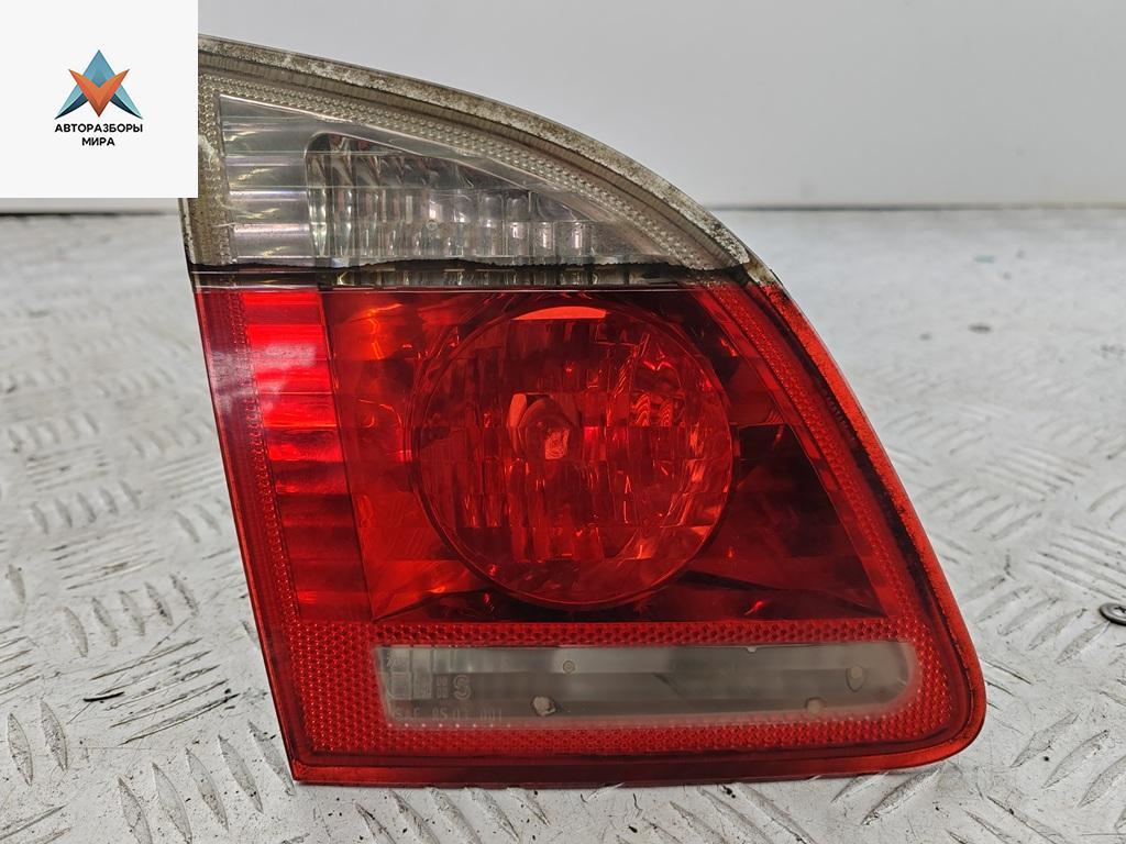 фонарь крышки багажника левый BMW 5 серия E60/E61 2005, 2.5 л., бензин, МКПП, чёрный, универсал, 6925893 - фото №1