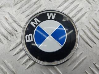 эмблема BMW 3 E36 1998, 1.8 л., бензин, МКПП, красный, универсал, 8238420