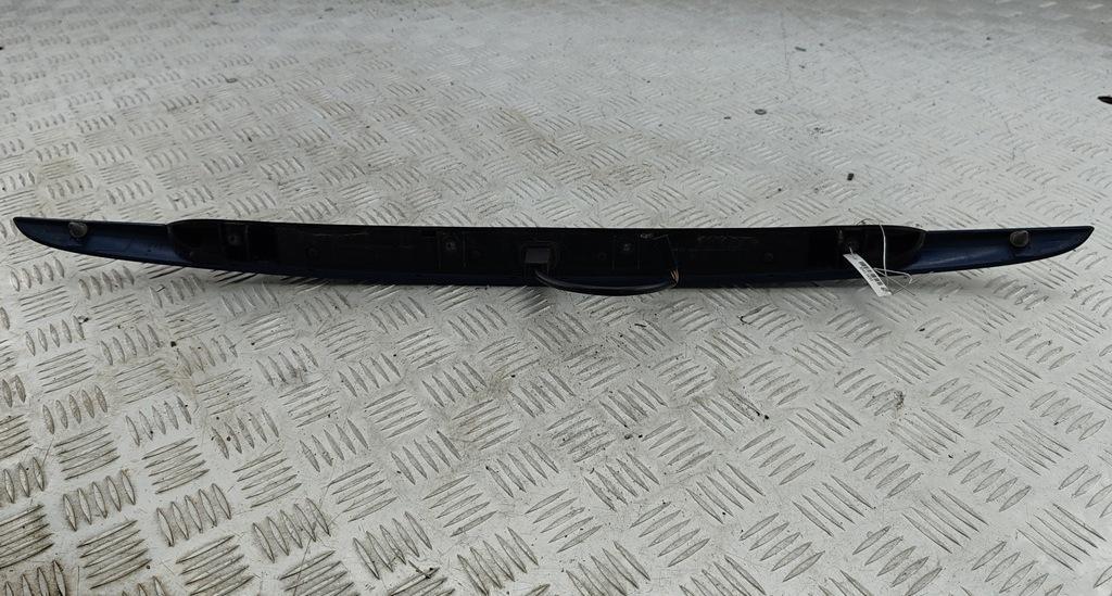 подсветка номера BMW 3 E46 2003, 1.8 л., бензин, МКПП, синий, хетчбэк 3 дв., 51137117619