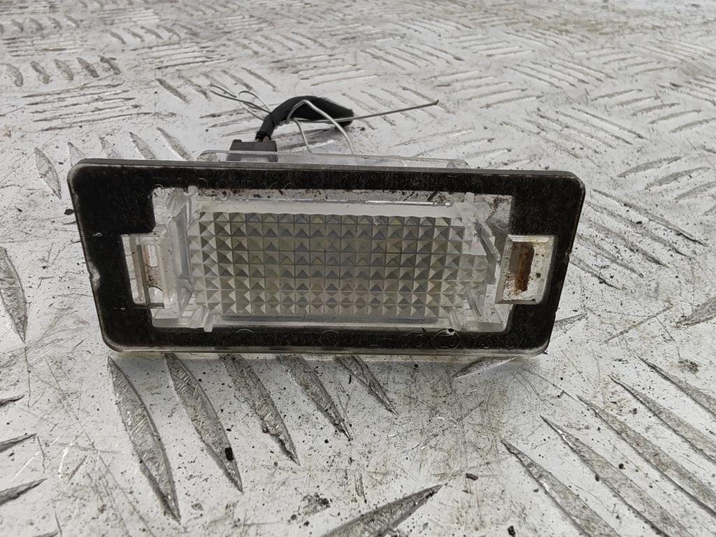подсветка номера BMW 5 E60/E61 2005, 2.5 л., бензин, МКПП, чёрный, универсал