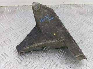 Кронштейн двигателя дизельный Volkswagen LT 2 поколение 1999, 2.5 л., дизель, МКПП, микроавтобус