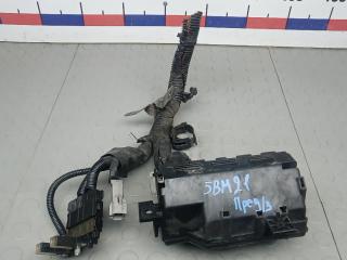 блок предохранителей Nissan Pathfinder R51 2007, 2.5 л., дизель, МКПП, внедорожник 5 дв.