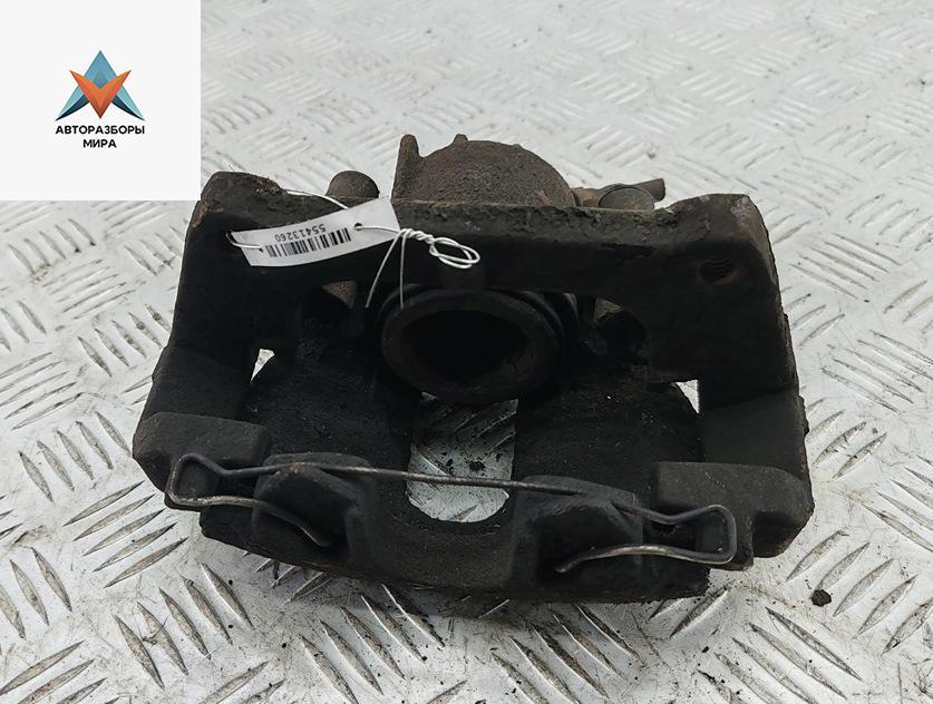 суппорт передний правый Volvo V70 2 поколение 2002, 2.4 л., дизель, АКПП, серый, универсал - фото №1