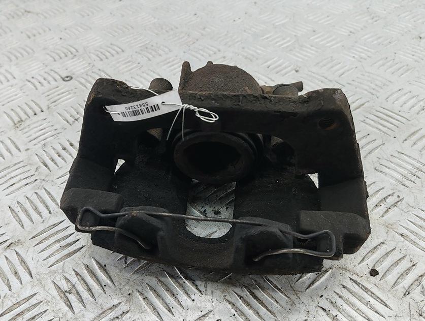суппорт передний правый Volvo V70 2002, 2.4 л., дизель, АКПП, серый, универсал