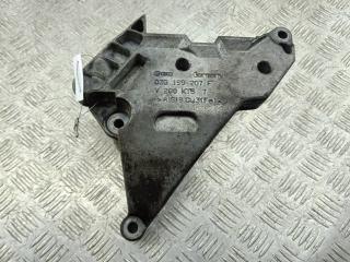 кронштейн двигателя Volkswagen Passat B6 2005, 2.0 л., дизель, МКПП, серый, универсал, 03G199207F