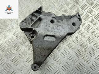 кронштейн двигателя Volkswagen Passat B6 2007, 2.0 л., дизель, АКПП, чёрный, универсал, 03G199207E