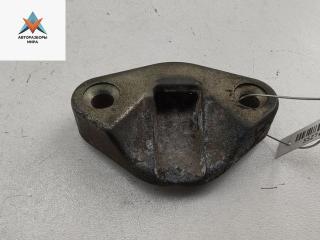 ответная часть (скоба) замка двери Volkswagen Transporter T4 1993, 2.4 л., дизель, МКПП, красный, микроавтобус, 701843667
