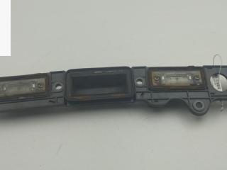 накладка подсветки номера Volkswagen Passat B6 2006, 2.0 л., бензин, МКПП, синий, универсал