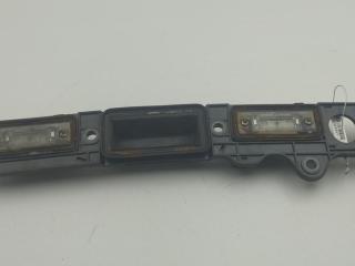 накладка подсветки номера Volkswagen Passat B6 2006, 2.0 л., бензин, МКПП, синий, универсал