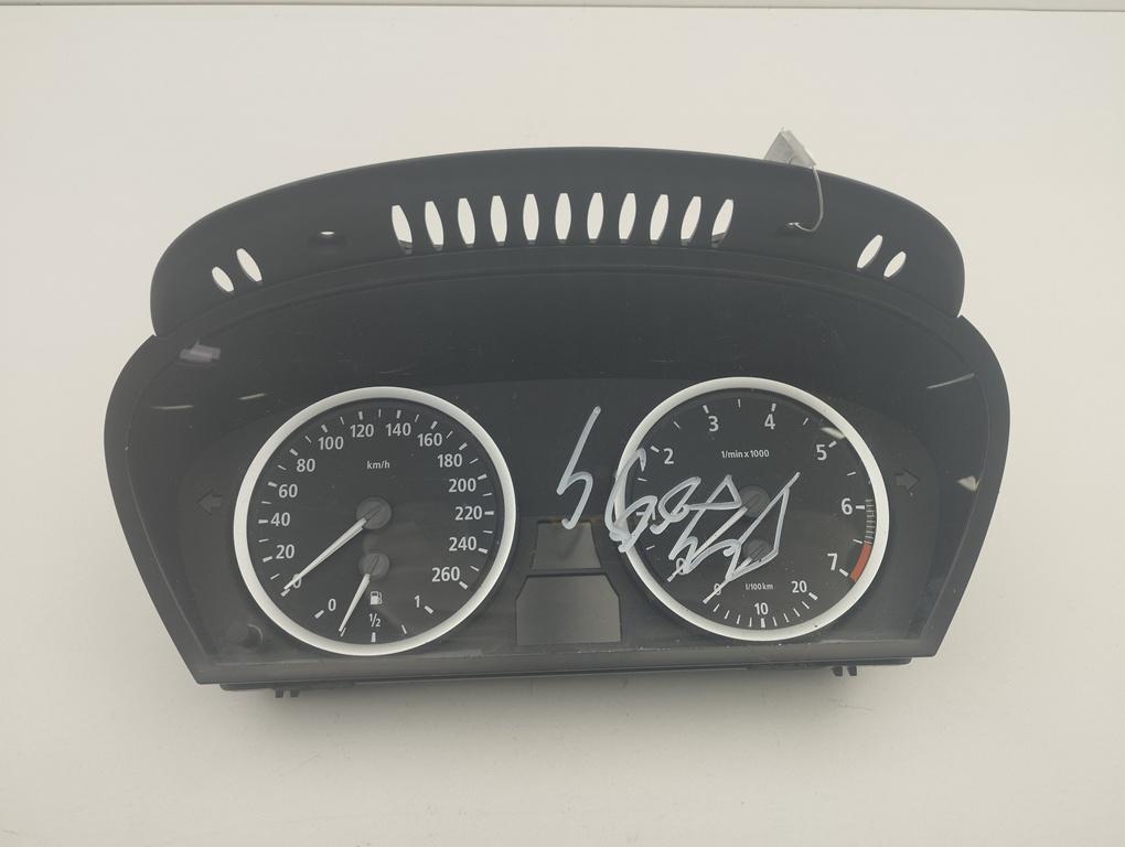 приборная панель BMW 5 E60/E61 2003, 2.2 л., бензин, АКПП, серый, седан, 6944118