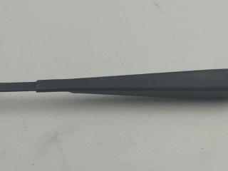 Щеткодержатель (поводок стеклоочистителя) задний Volkswagen Passat B4 1994, 1.8 л., бензин, МКПП, синий, универсал, 333955707A