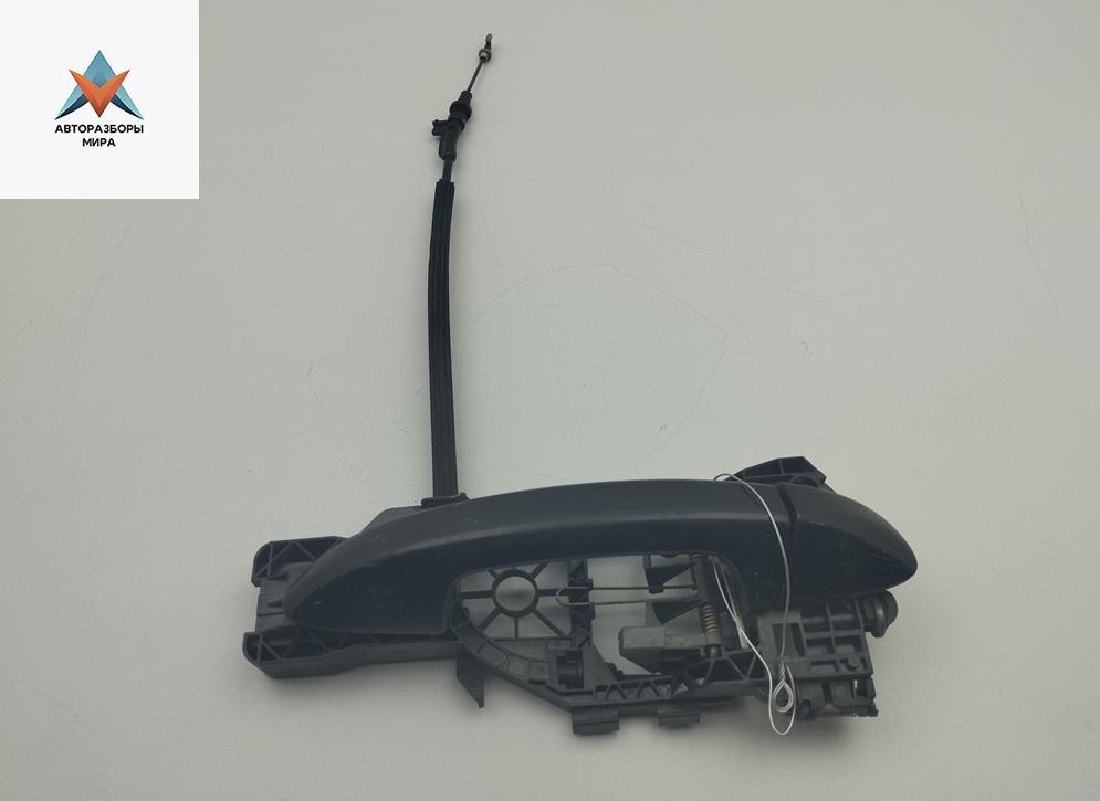 ручка наружная задняя правая Volkswagen Passat B6 2007, 2.0 л., дизель, АКПП, чёрный, универсал, 3C0837886 - фото №1