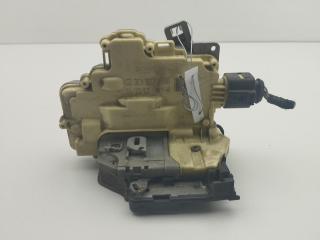 замок двери передней правой Volkswagen Passat B6 2007, 2.0 л., дизель, АКПП, чёрный, универсал, 3C1837016