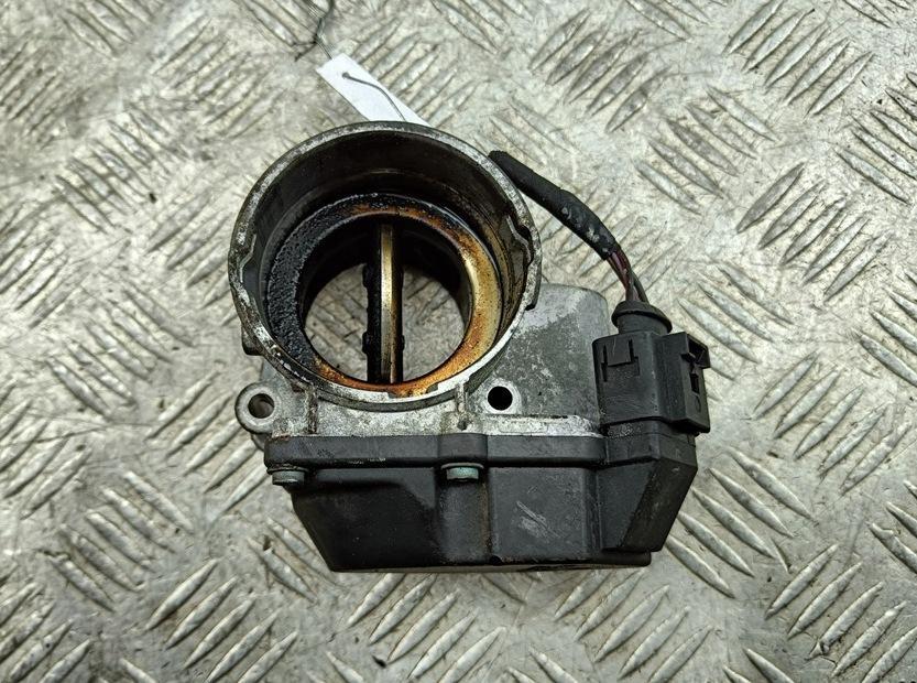 заслонка дроссельная Volkswagen Passat B6 2007, 1.9 л., дизель, МКПП, чёрный, универсал, 03G128063G