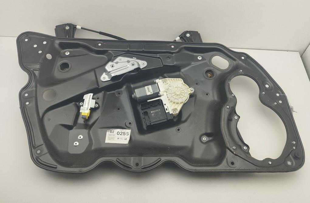 стеклоподъемник электрический передний левый Volkswagen Passat B6 2007, 1.9 л., дизель, МКПП, чёрный, универсал, 3C1837755
