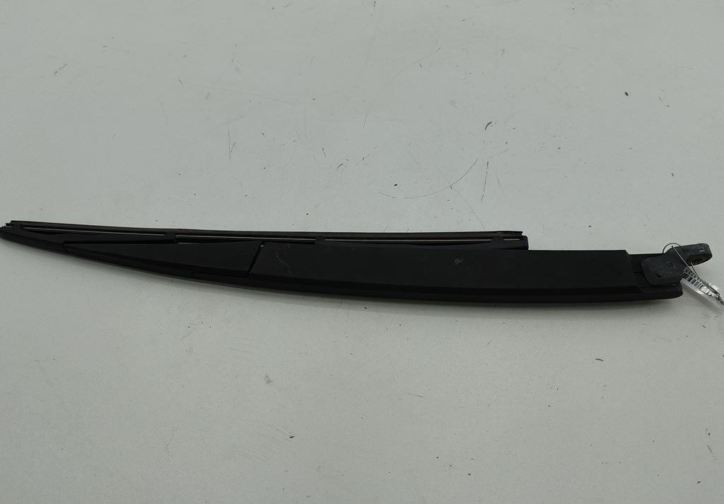 Щеткодержатель (поводок стеклоочистителя) задний Opel Signum 2006, 1.9 л., дизель, МКПП, серый, хетчбэк 5 дв., 24417607
