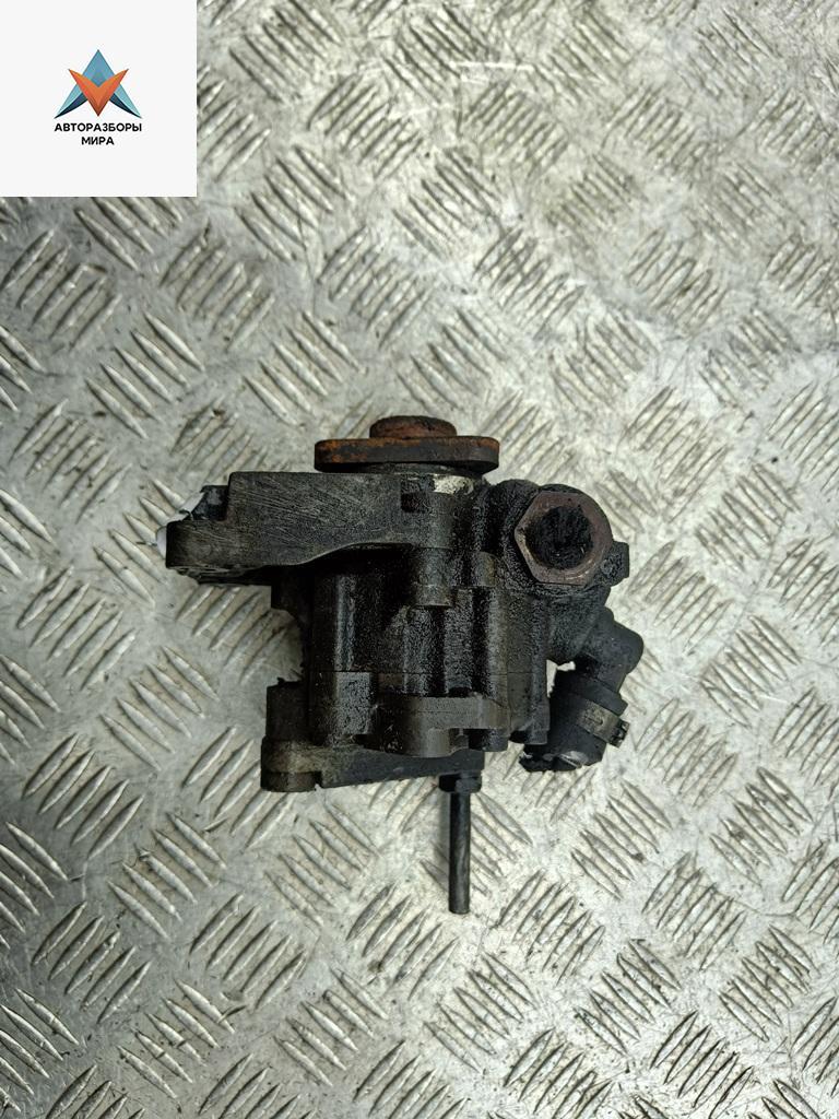 Насос гидроусилителя руля BMW 7 серия E65/E66/E67 2003, 4.4 л., бензин, АКПП, серый, седан - фото №1