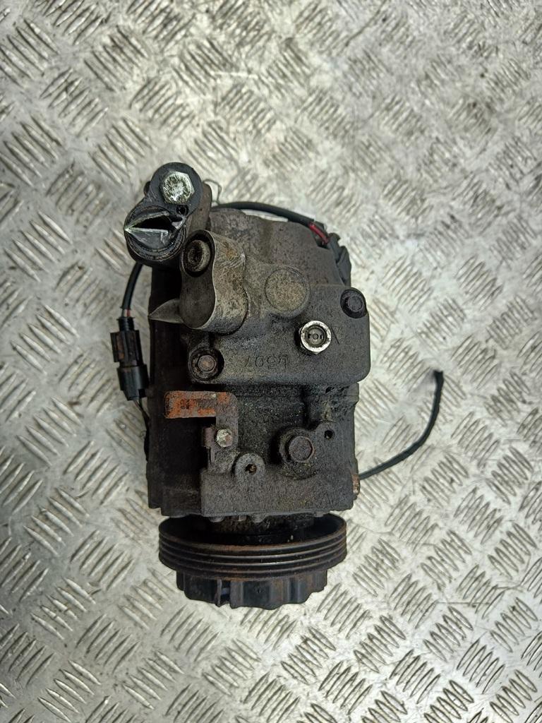 компрессор кондиционера BMW 7 E65/E66 2003, 4.4 л., бензин, 6901781