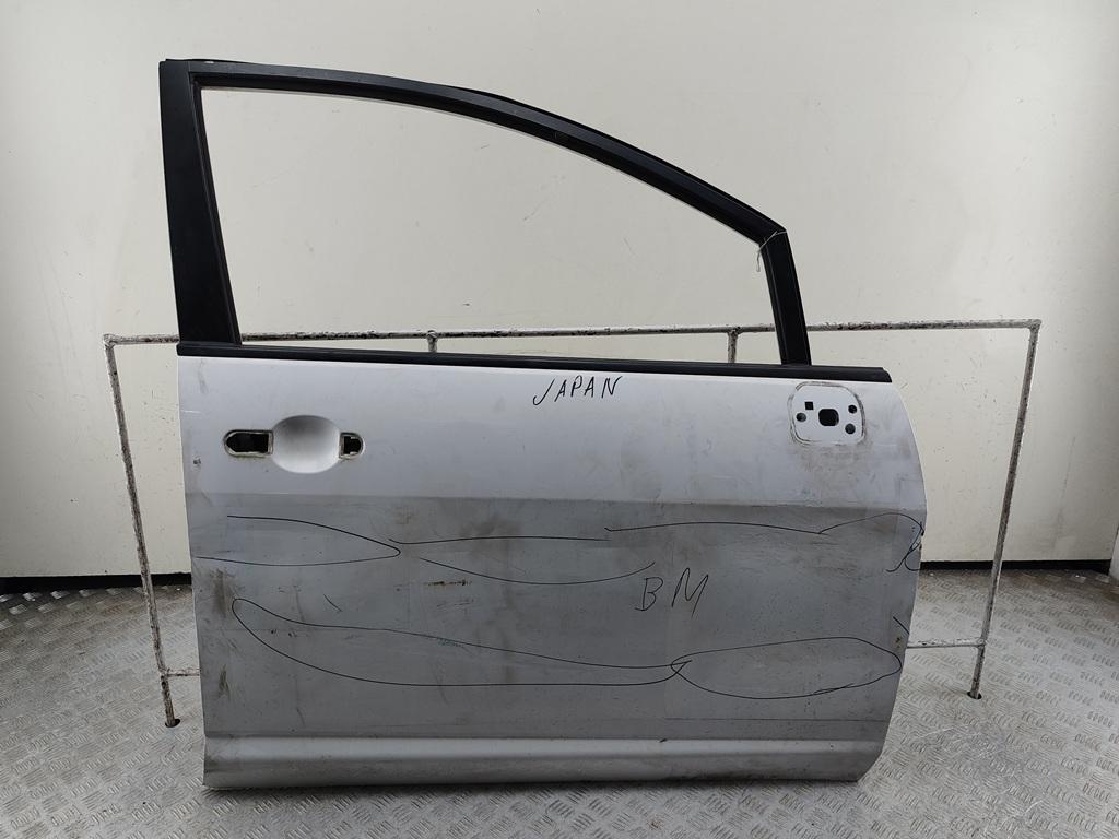 дверь сдвижная Nissan Tiida 2010, белый, хетчбэк 5 дв.