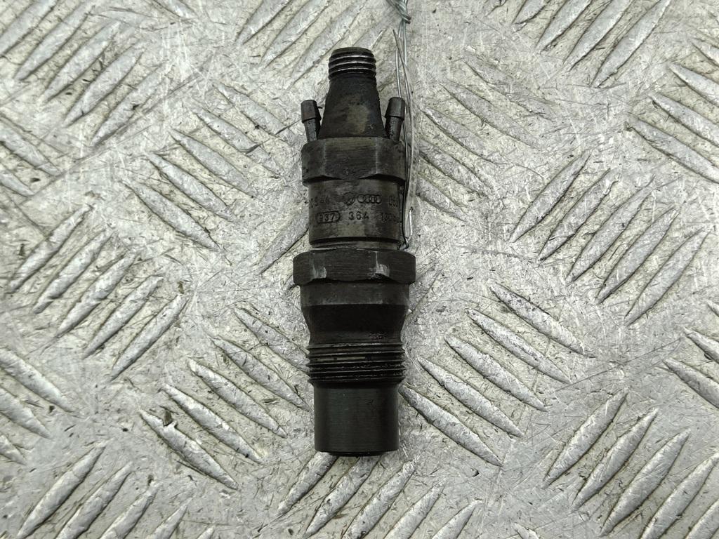 форсунка Volkswagen Transporter T4 1993, 2.4 л., дизель, МКПП, красный, микроавтобус, 068130202