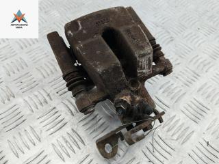 суппорт задний правый Renault Megane 3 поколение 2009, 1.4 л., бензин, МКПП, белый, хетчбэк 5 дв.