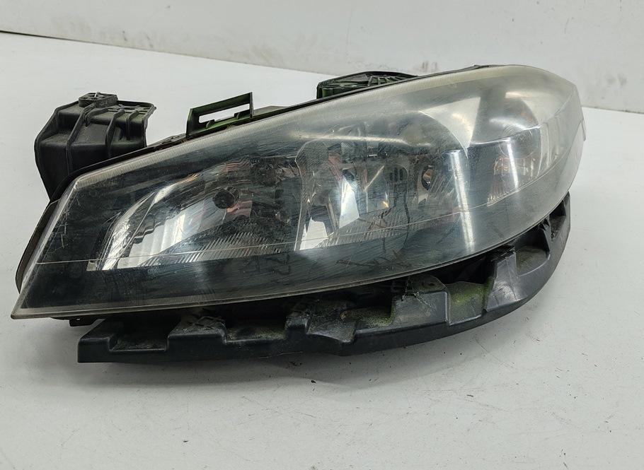 фара левая Renault Laguna II 2005, 1.6 л., бензин, МКПП, белый, хетчбэк 5 дв., 8200481196