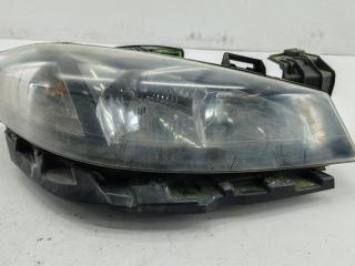фара правая Renault Laguna II 2005, 1.6 л., бензин, МКПП, белый, хетчбэк 5 дв., 8200481197