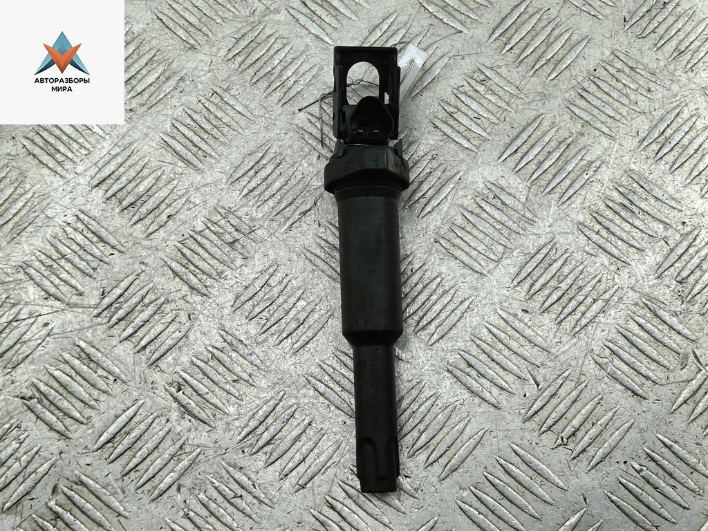 катушка зажигания BMW 5 серия E60/E61 2005, 2.5 л., бензин, МКПП, чёрный, универсал, 7548553 - фото №1